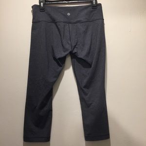 Lululemon crops 8 gray leggings